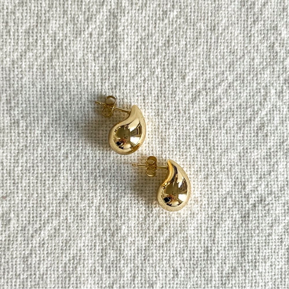 18K Gold Plated Tear Drop Earrings | New